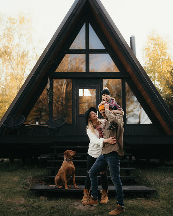 Liga and Juris, the travel enthusiasts behind Morocco Notes